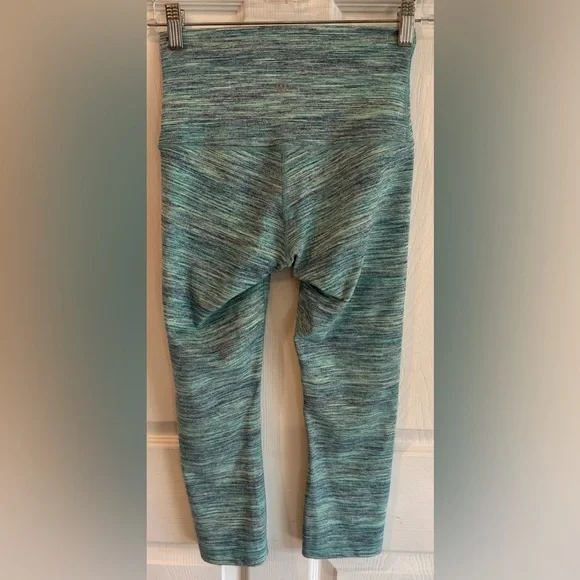 Lululemon Wunder Under High Rise Pant size 4 Alberta Lake Teal - Picture 2 of 7